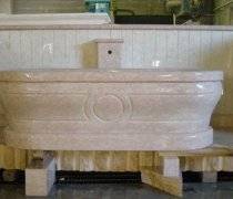 Sublimez Votre Salle de Bain avec une Baignoire en Marbre à Avignon